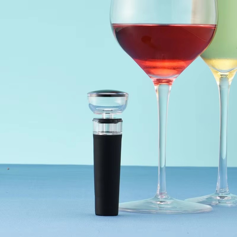 Leak-Free Wine Bottle Sealer V - đánh giá và giá Wine Aerator Pour