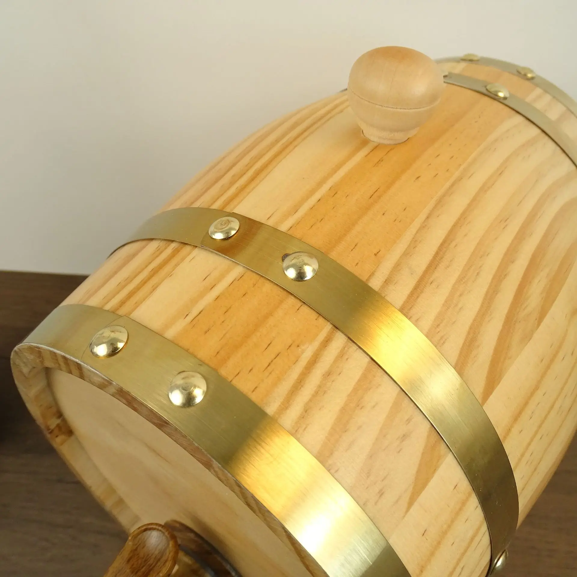 Personalized Premium Handcraft - đánh giá và giá Wine Beer Rum